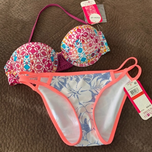 3 NWT Hula Honey complete bikini sets xs - Picture 9 of 9